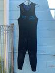 Ex-Rental / School: Two-piece 5mm wetsuit